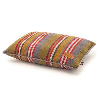 P.L.A.Y. Horizon Pillow Dog Bed – Woodland